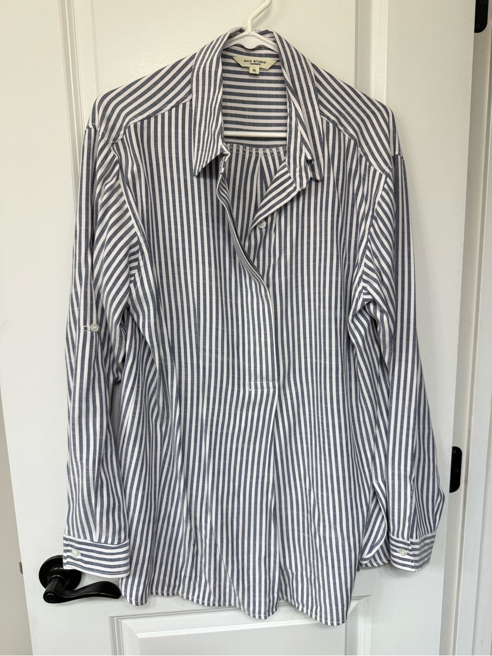 Max Studio London XL women’s striped long sleeve 3/4 button-down shirt
